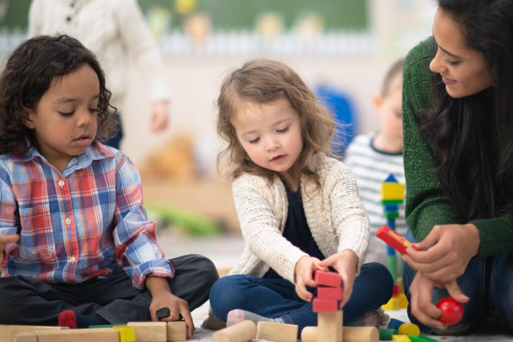 Mandarin and Spanish Immersion | Montessori Unfolded: Empowering Toddlers for Tomorrow at Beibei Amigos