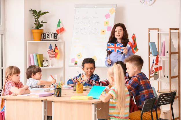 Right Trilingual School Near Me