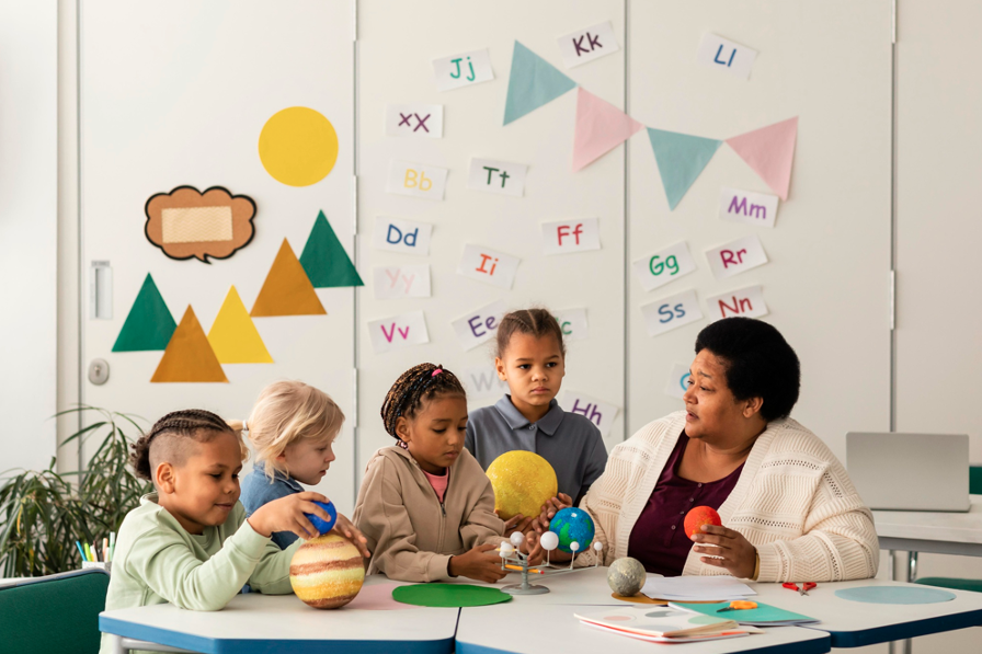 Mandarin and Spanish Immersion | Montessori Preschool in Phoenix: What Makes It Different?